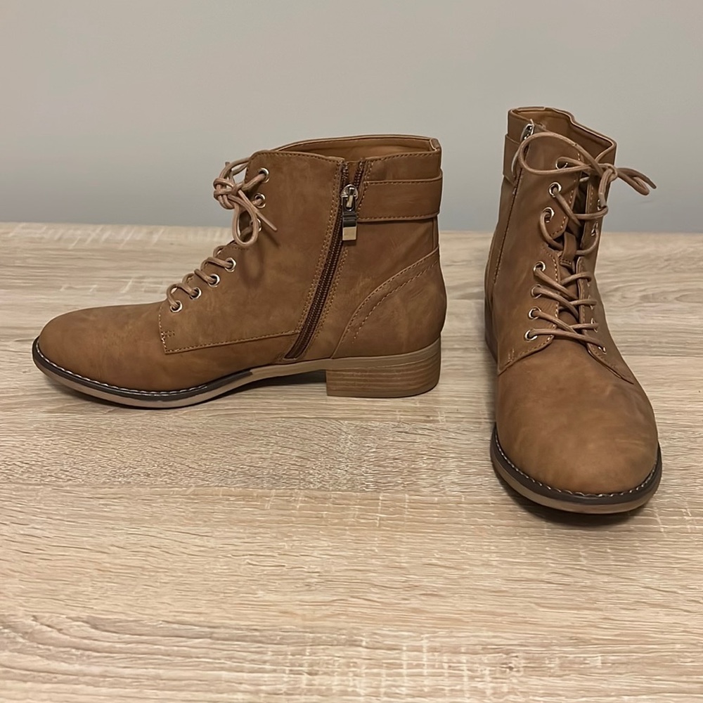 Ankle boots